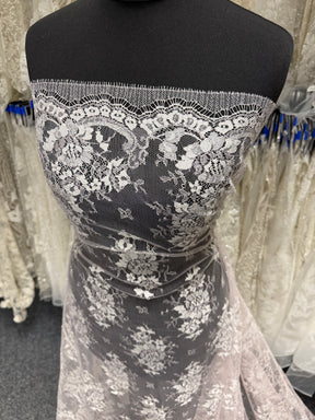 Dusty Rose & Silver Chantilly Lace - P186