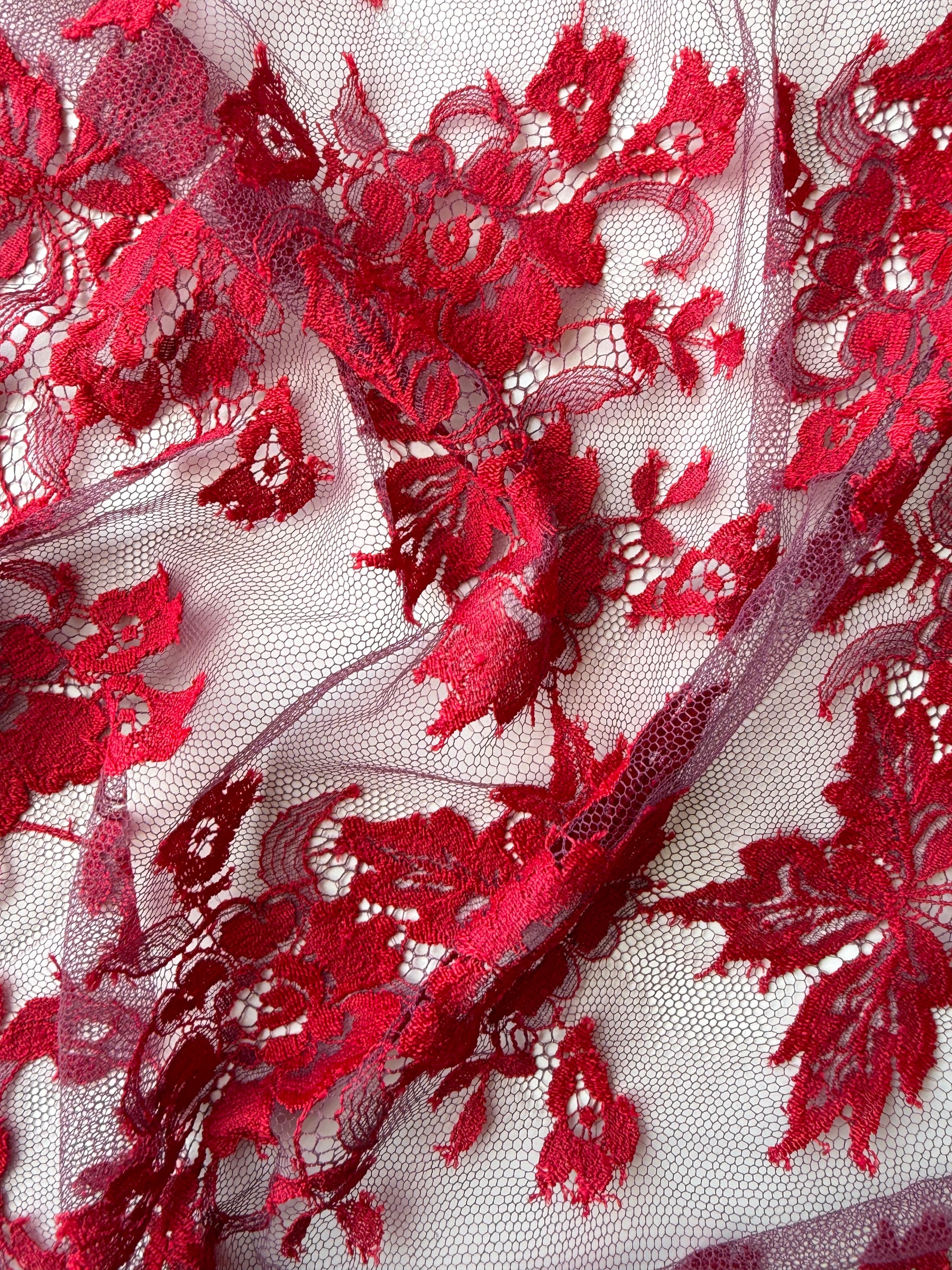 Red on Purple Chantilly Lace - P188