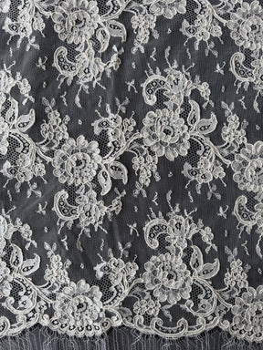 Ivory Corded Chantilly Lace - P206