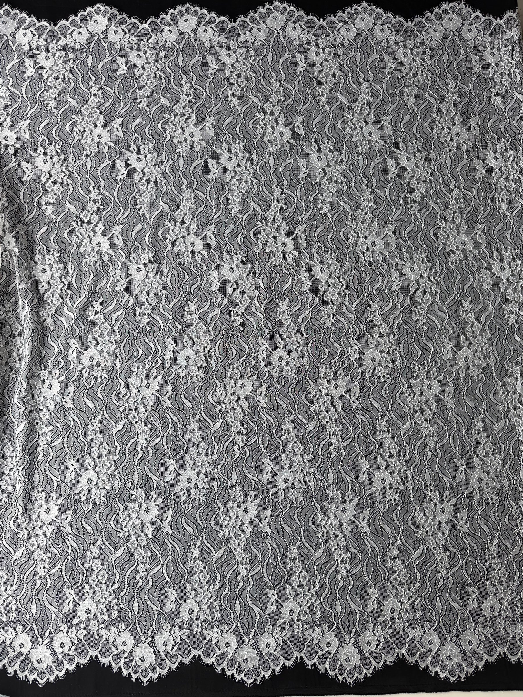 Ivory Lace - LA1009