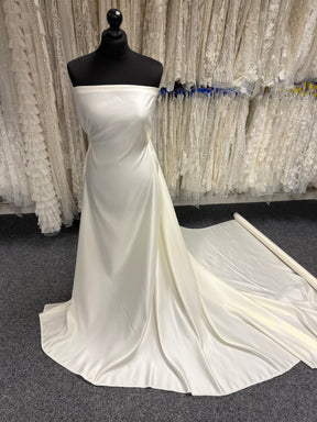 Ivory Polyester Satin - Moldova