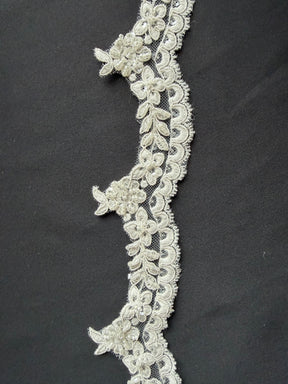 Ivory Beaded Lace Trim -T663