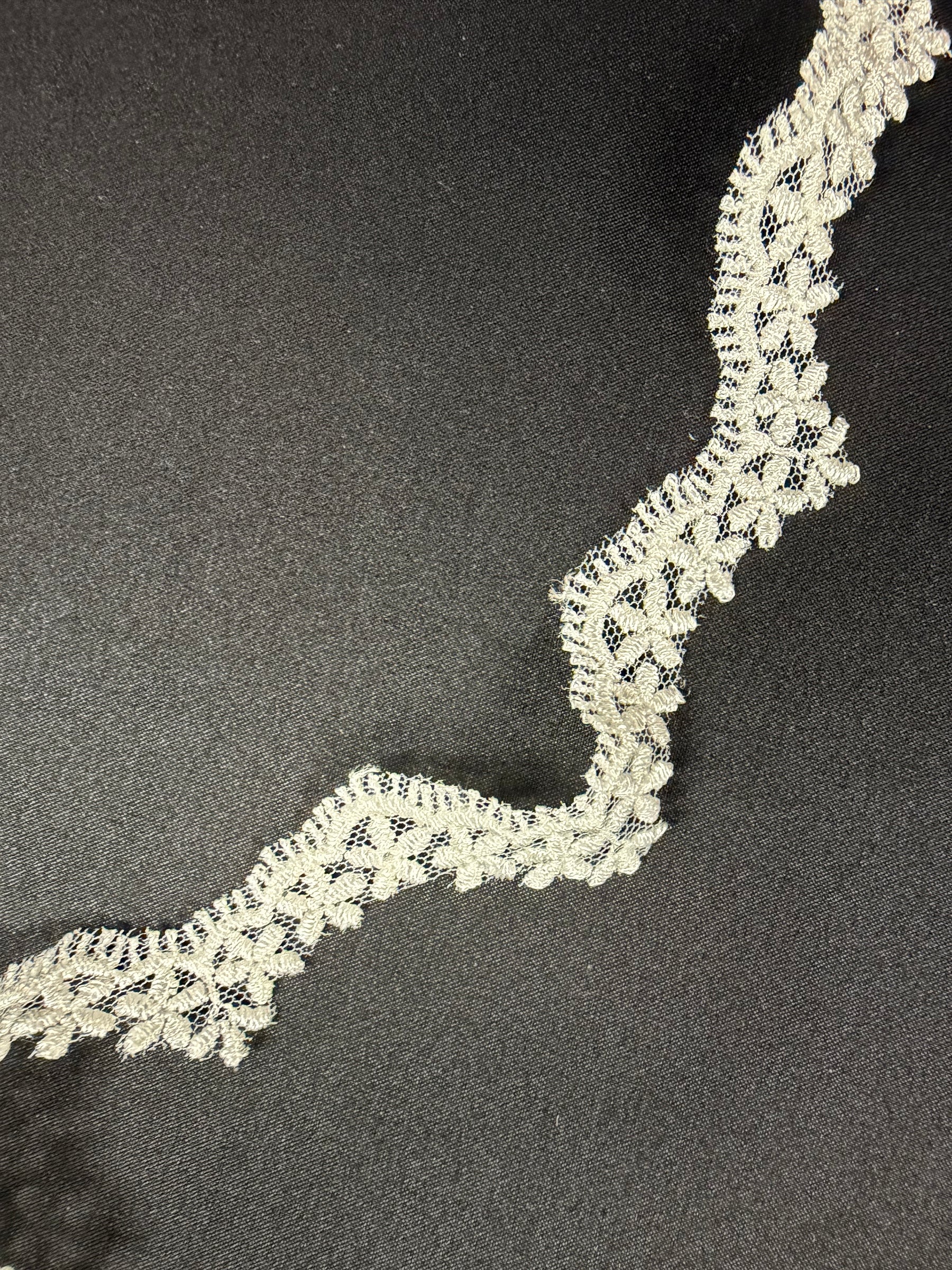 Ivory Embroidered Lace Trim - T828
