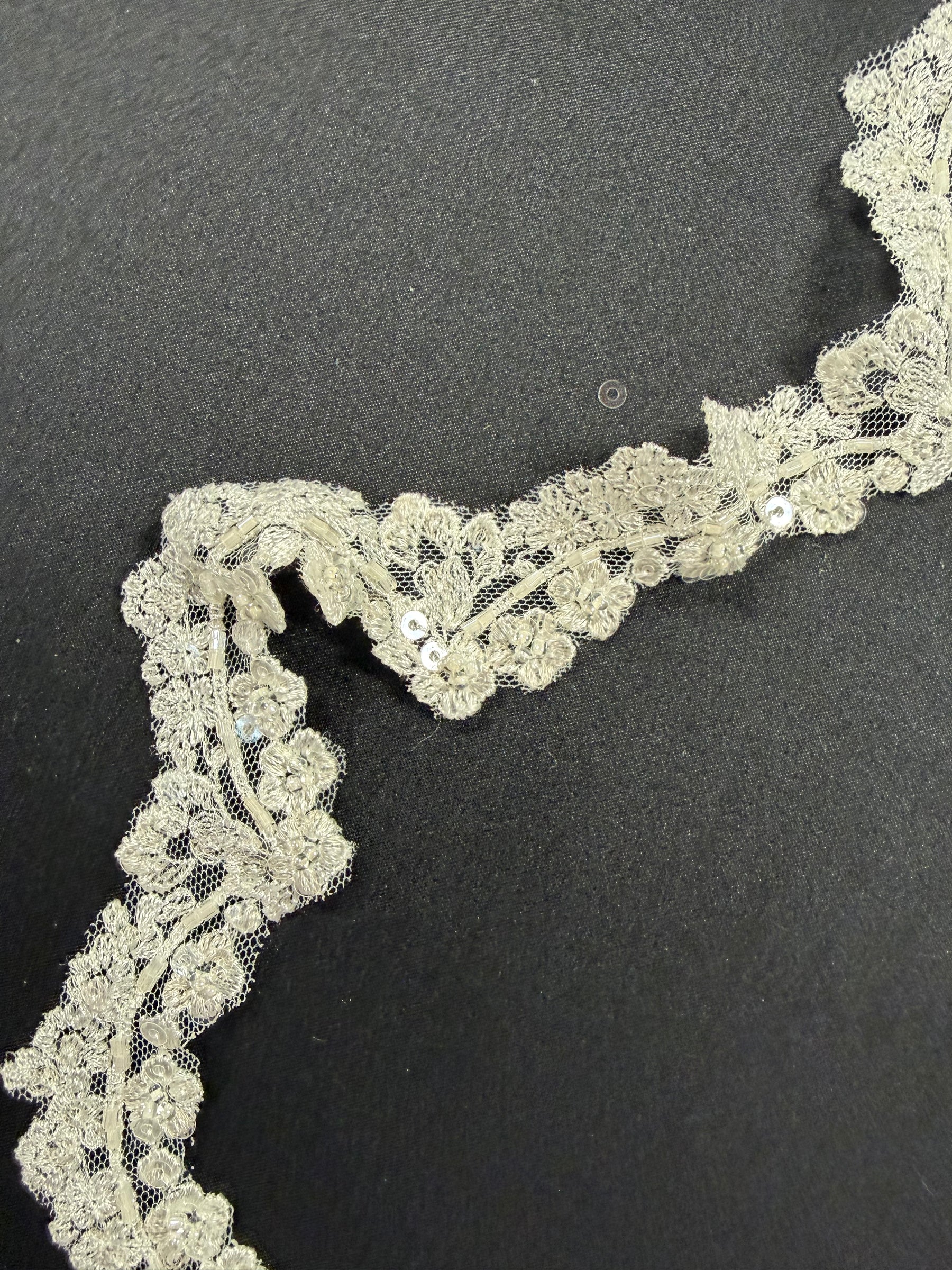 Ivory Beaded Lace Trim - T745