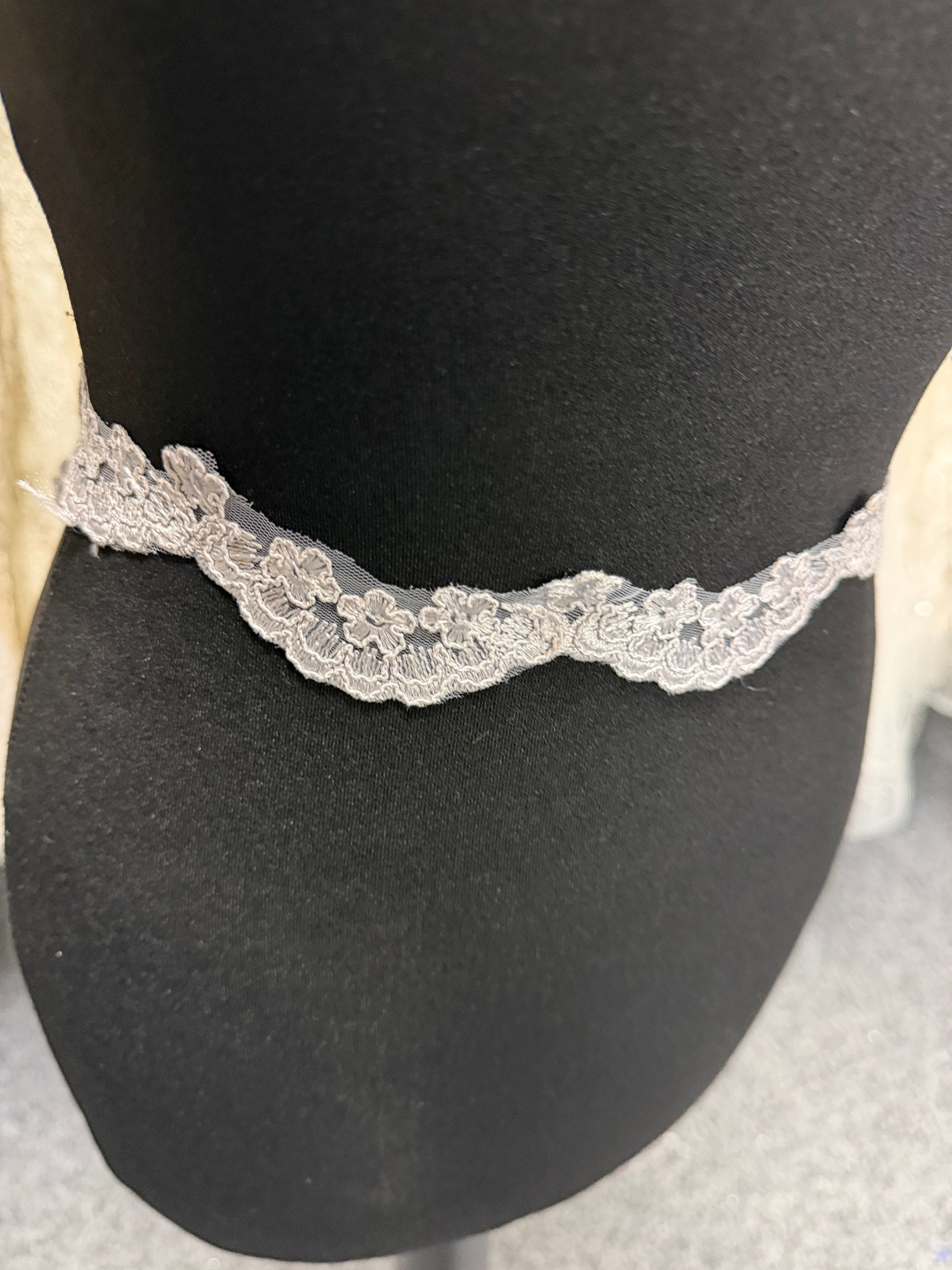 Silver Corded Sequin Edging - T713