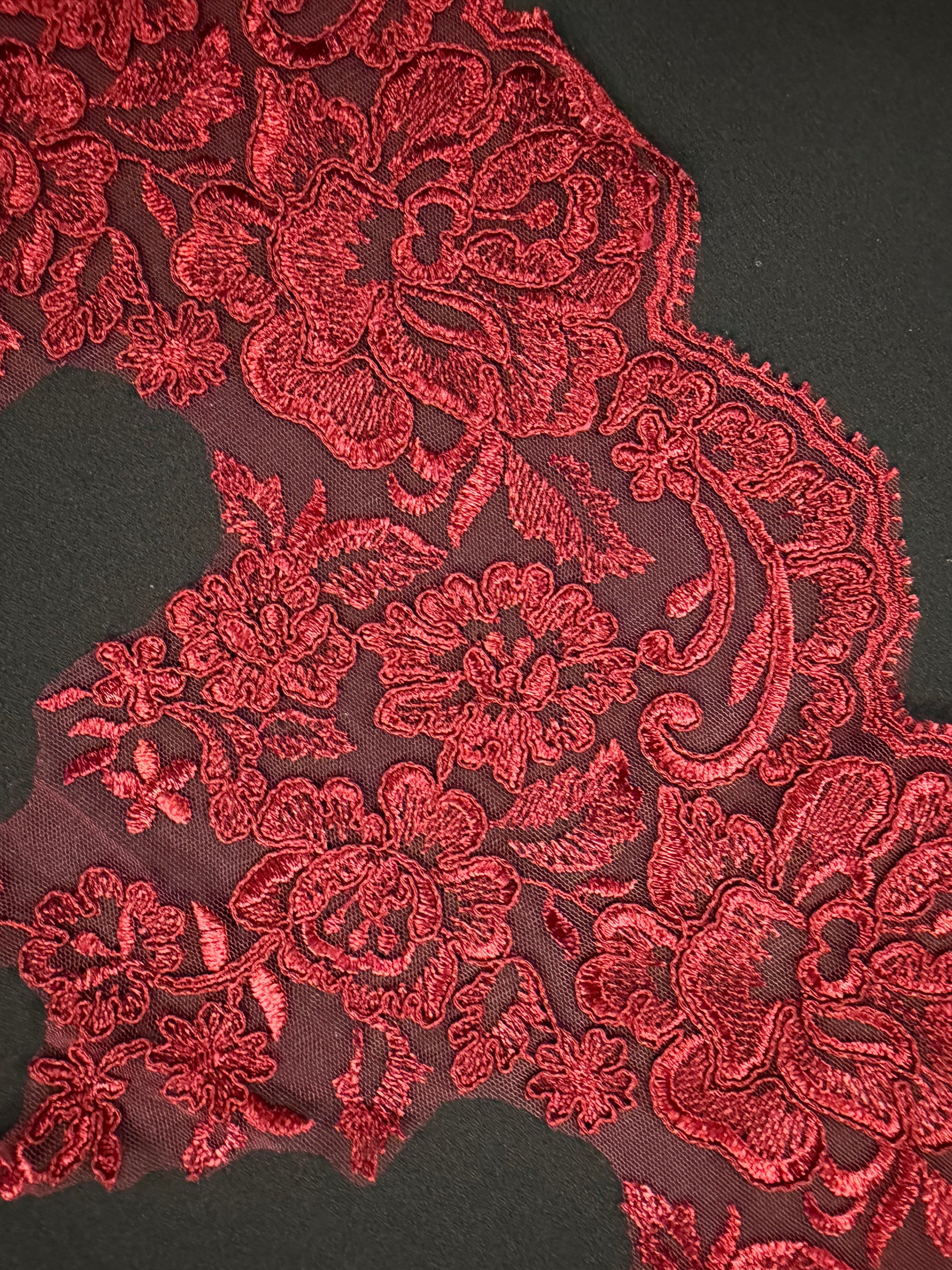 Wine Corded Edging - T726