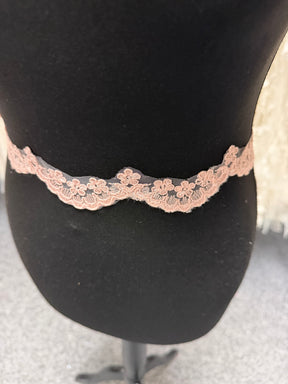 Antique Rose Corded Edging - T782