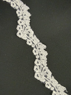 White Embroidered Lace Trim - T744