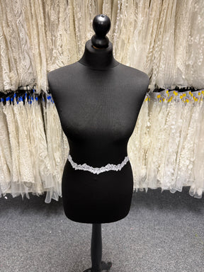 White Embroidered Lace Trim - T744