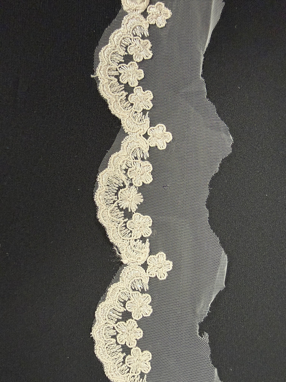 Shell Pink Corded Sequin Edging - T713