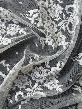 Ivory Sequin Lace - P218