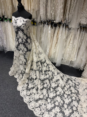 Ivory Corded Chantilly Lace – Mateo