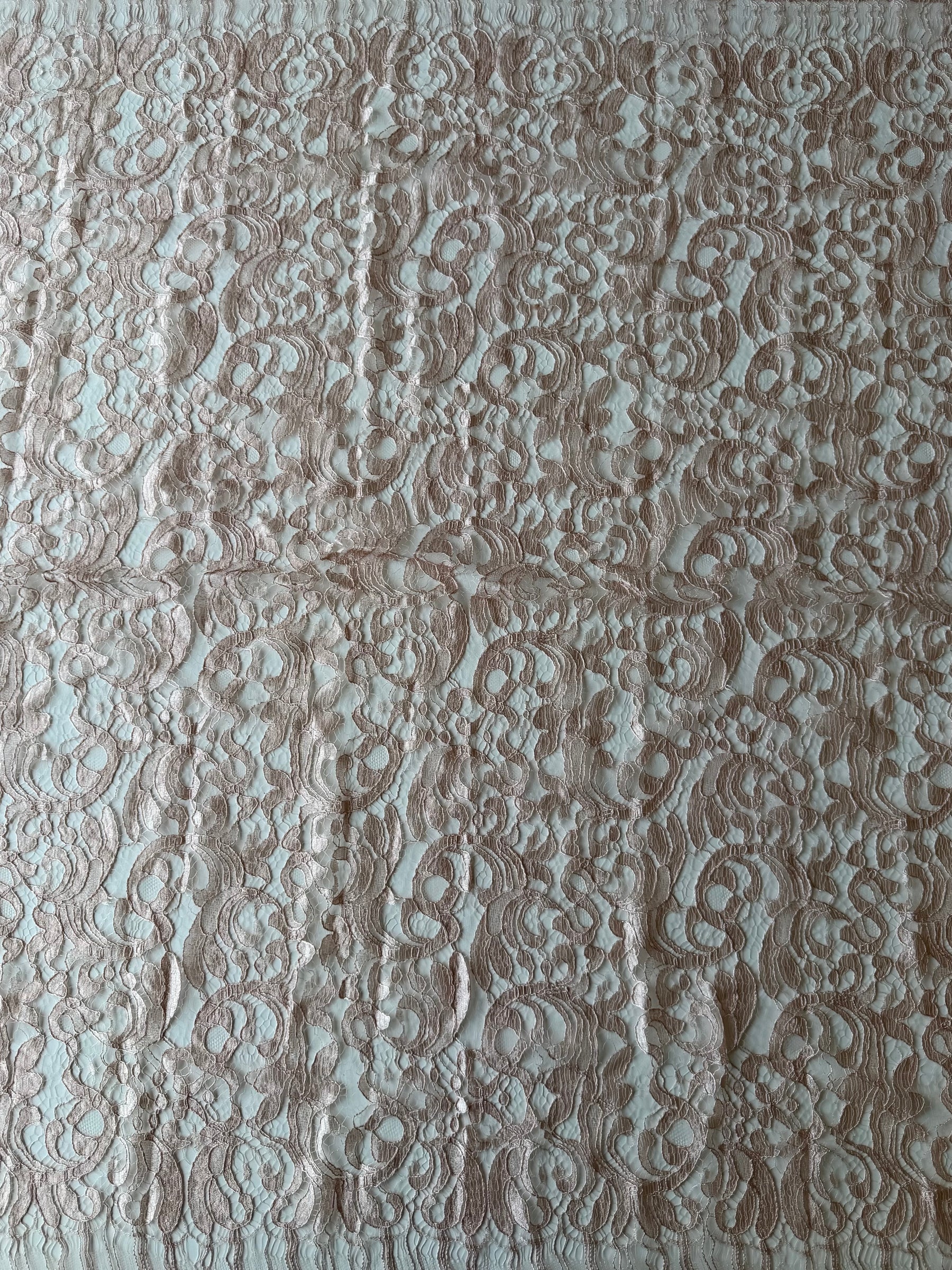 Dusky Pink Italian Lace - P883