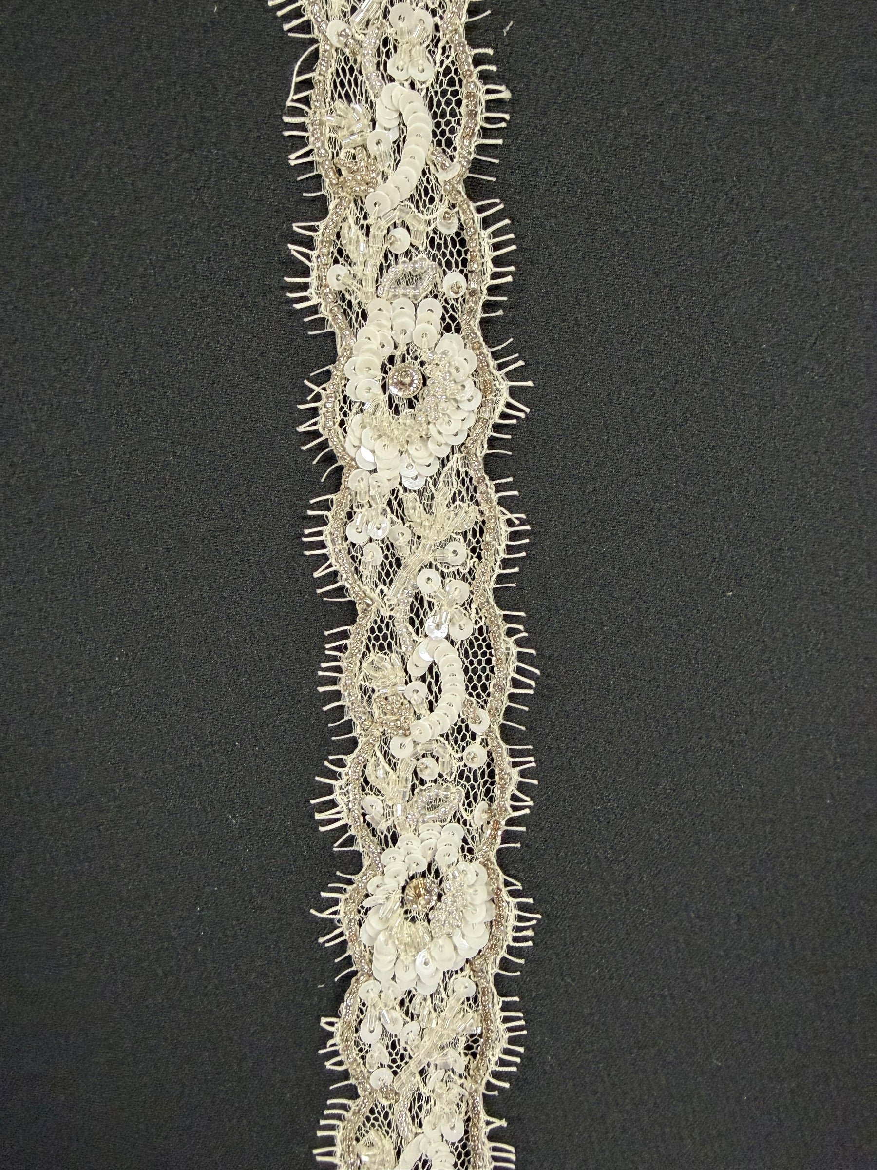 Ivory/Silver Beaded Sequin Edging - T514