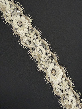Ivory/Silver Beaded Sequin Edging - T514