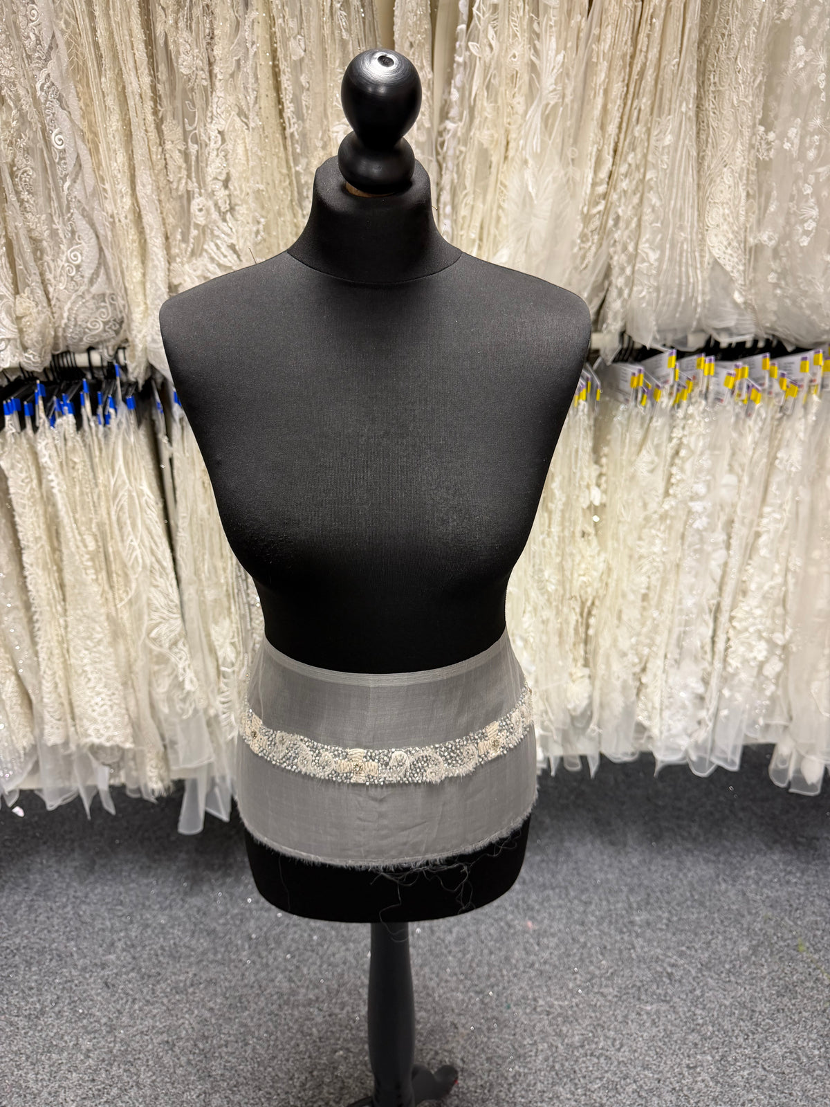 Crystal/Ivory/Silver 3D Crystal Beaded Edging - T515