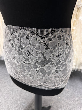 Ivory French Lace Edging - T555