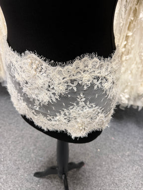 Ivory Frilly Beaded Sequin Lace Edging - T625