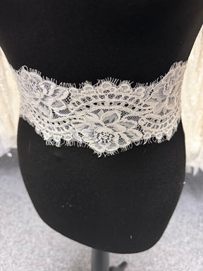 Ivory Corded Edging - T554