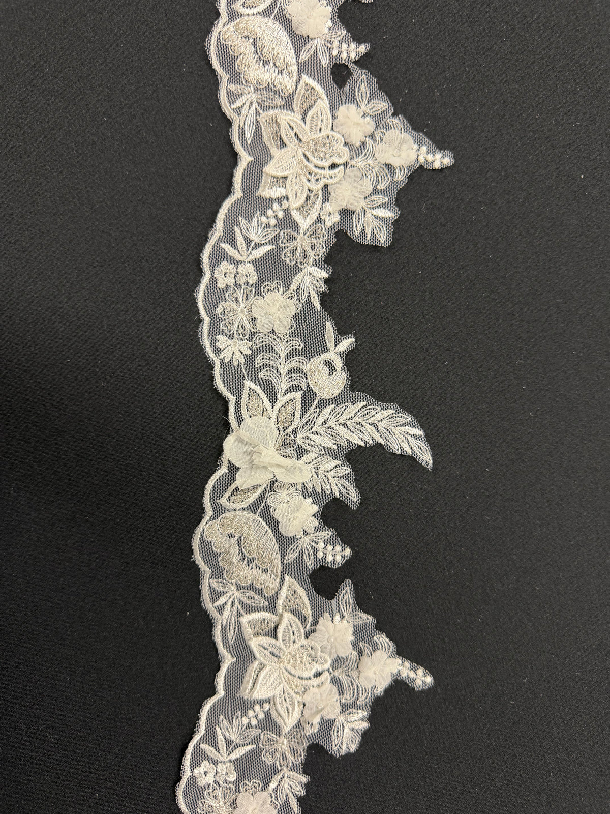 Ivory/Silver 3D Embroidered Beaded Edging - T646