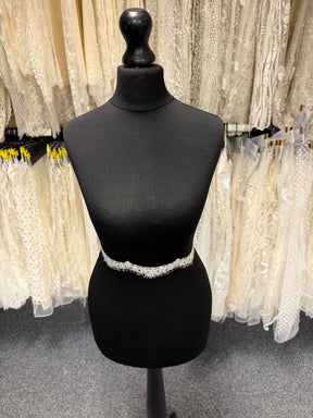 Ivory Sequin Edging - T684