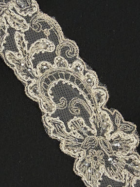 Ivory/Silver Beaded Sequin Edging - T643