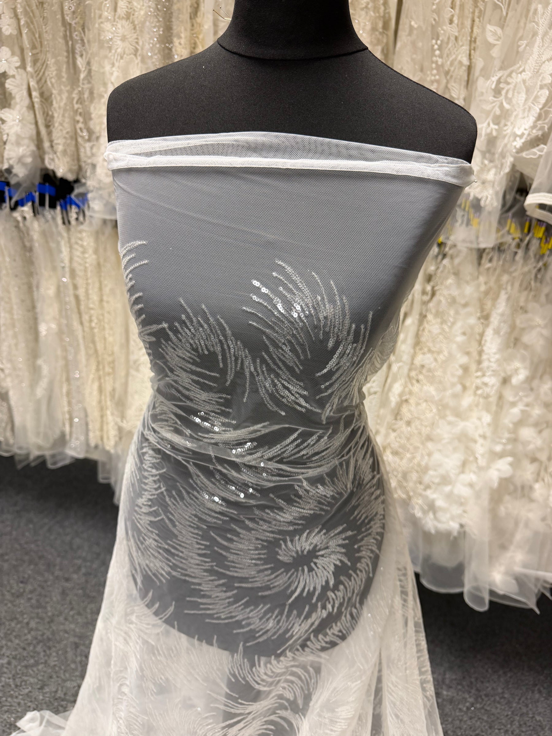 Ivory Sequin Lace - EB3031