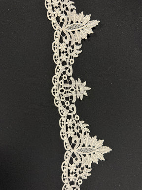 Ivory Guipure Lace Edging - T687