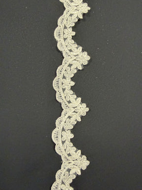 Ivory Corded Edging - T667