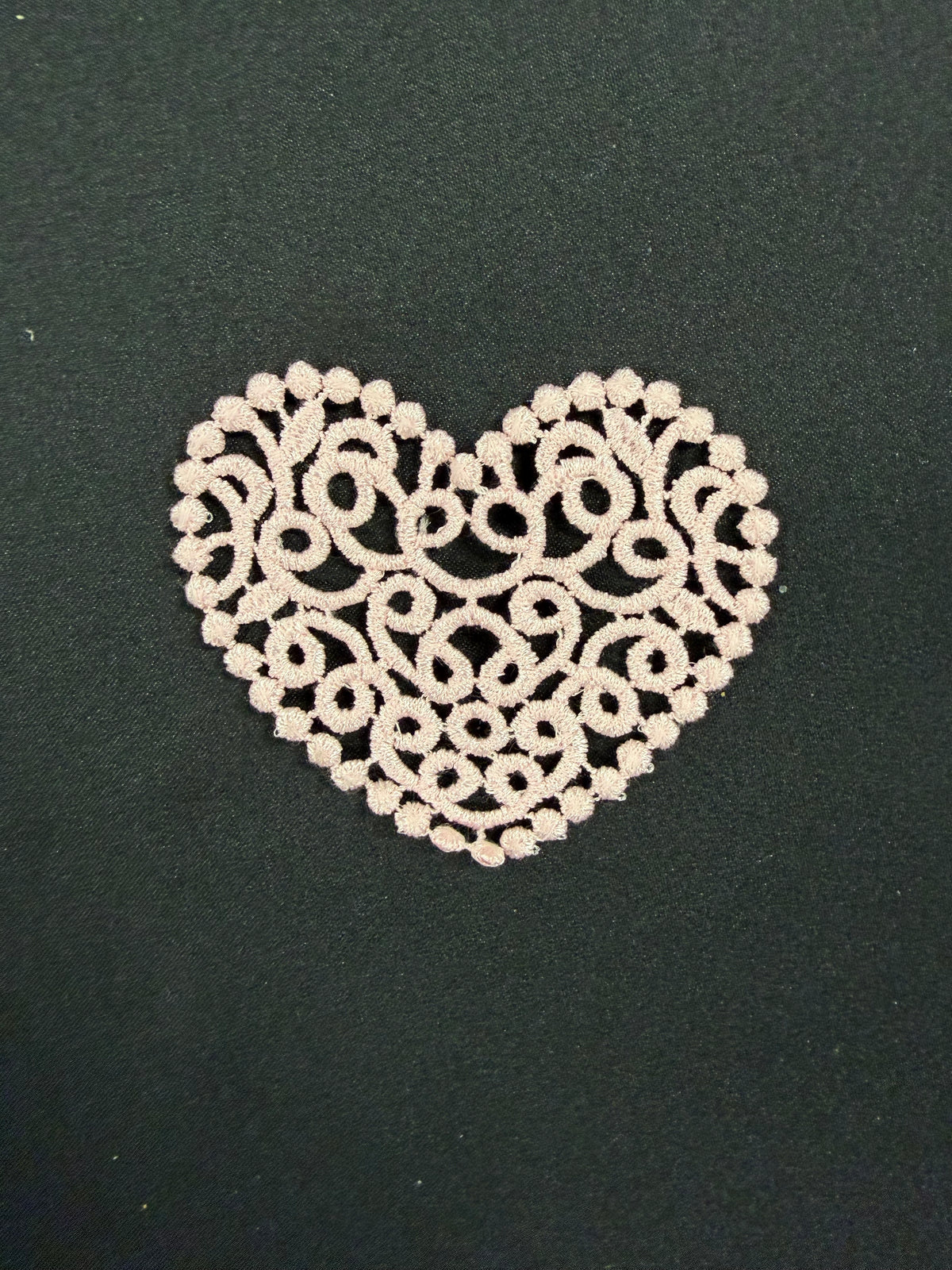 Pink Embroidered Heart Applique - T950