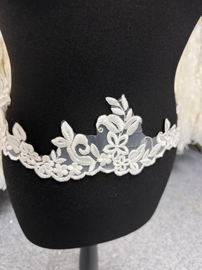 Ivory Embroidered Edging - T688