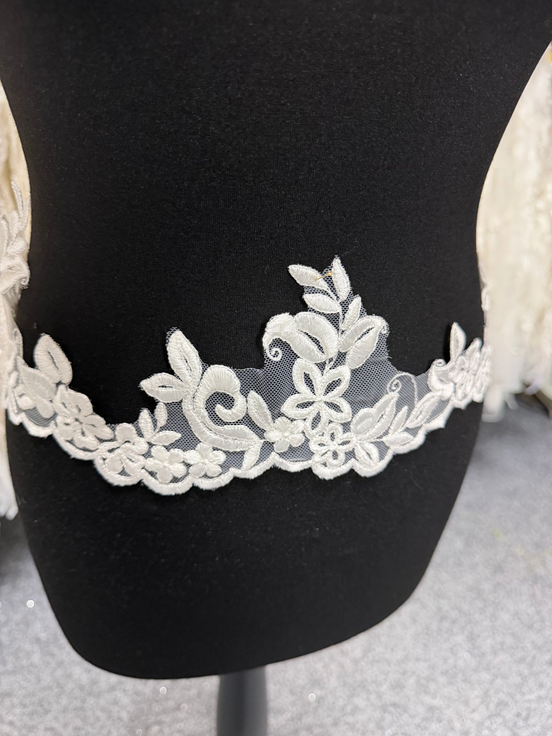 Ivory Embroidered Edging - T688