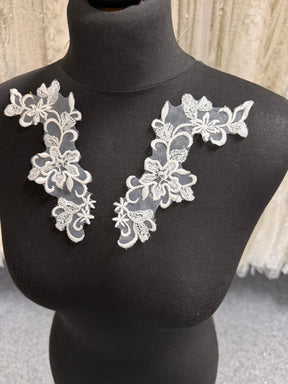Ivory Organza Lace Appliques - T108