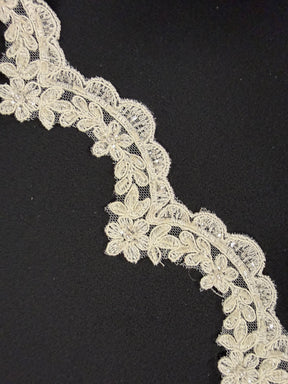 Ivory Corded Beaded Sequin Edging - T666