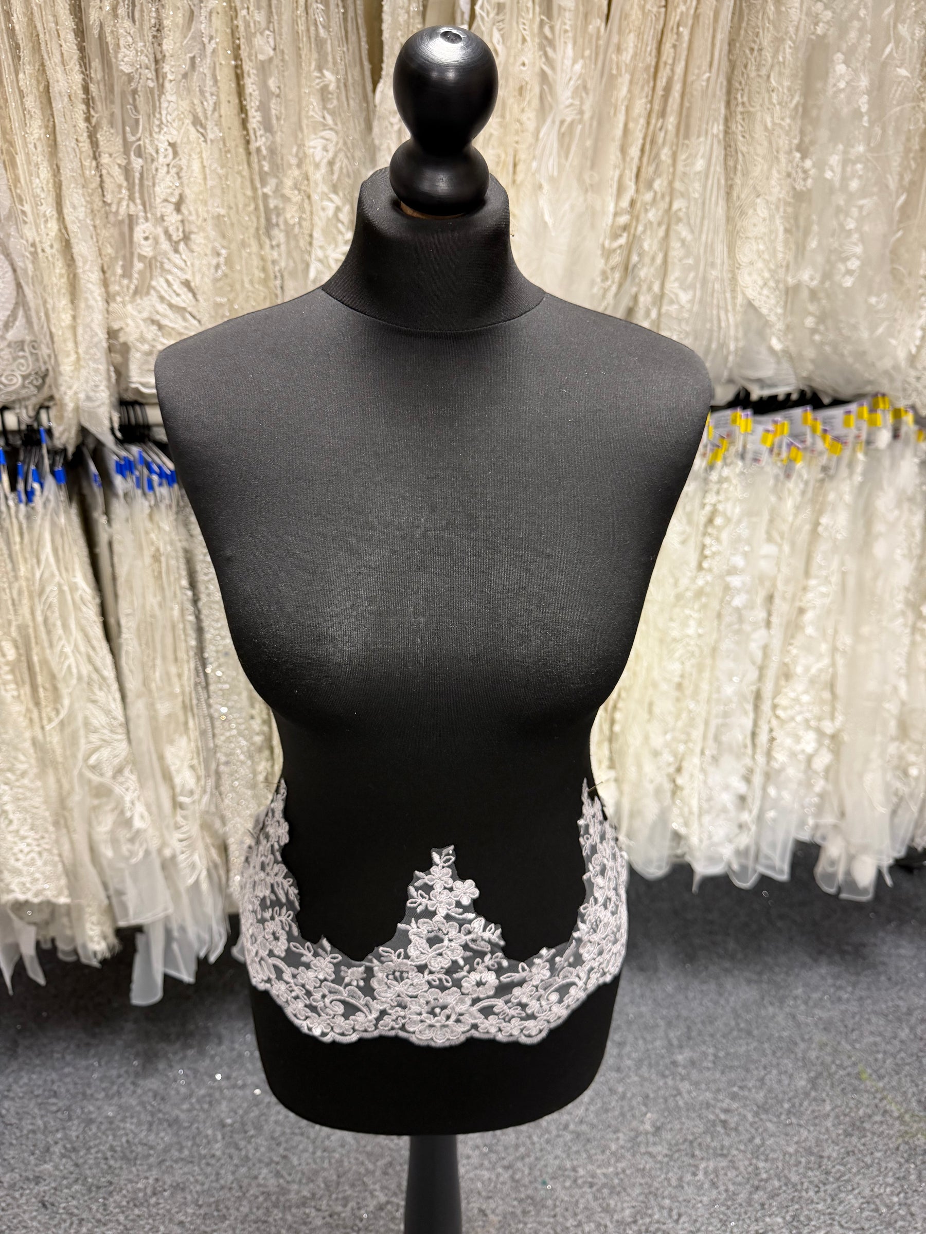 Silver Corded Lace Trim - T660