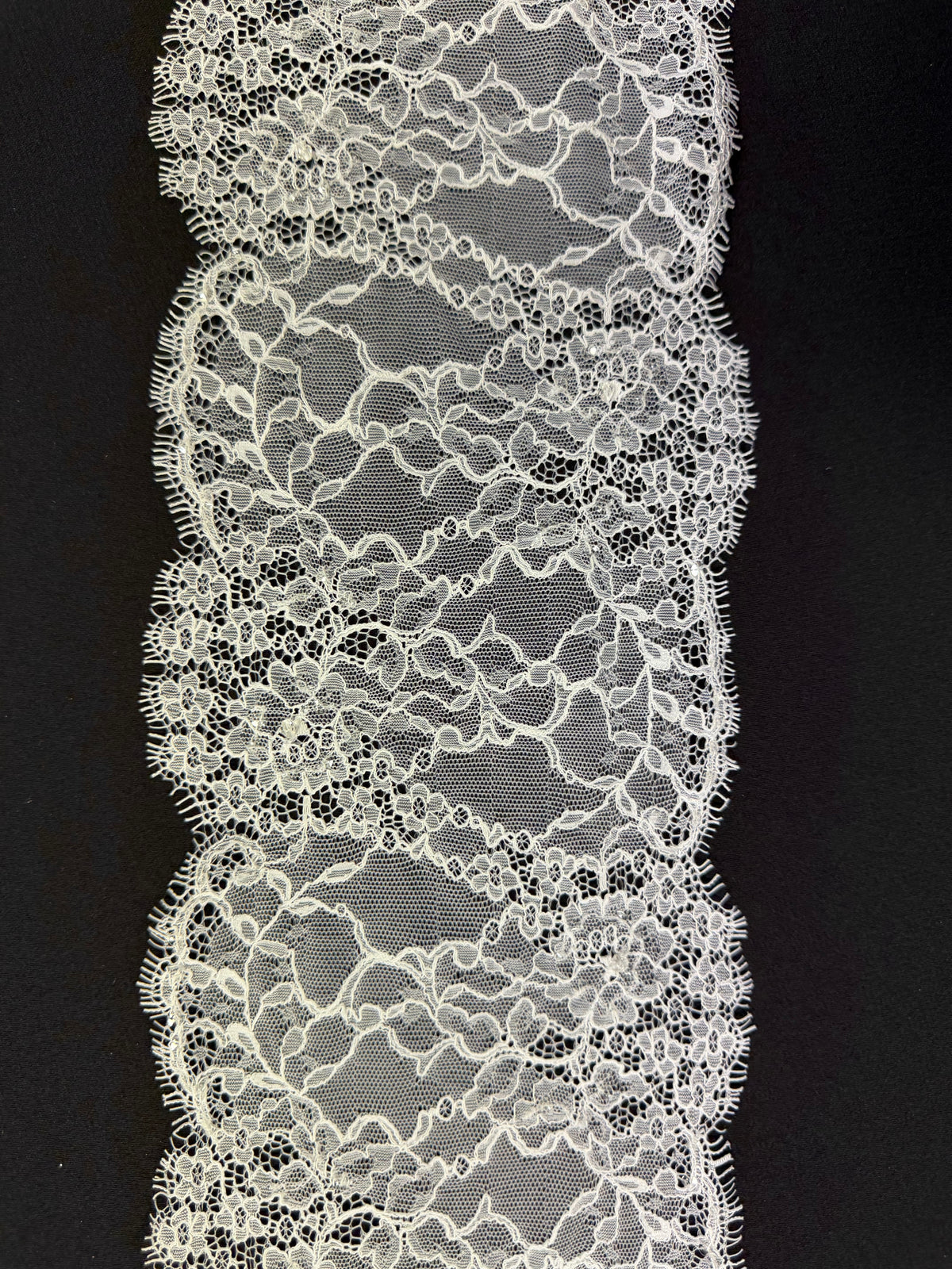 White Sequin Lace Trim - T786