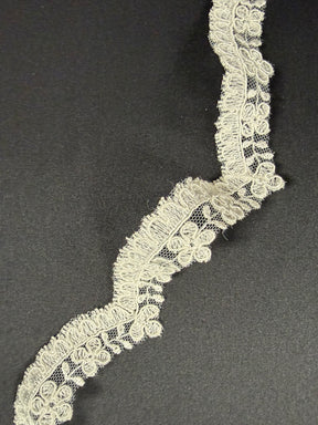 Ivory Corded Lace Trim - T665