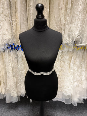 Ivory Corded Lace Trim - T665
