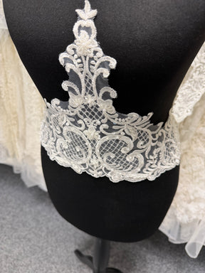 Ivory Beaded Lace Trim - T839