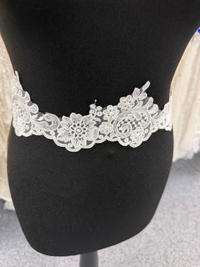 Ivory Embroidered Lace Trim - T746