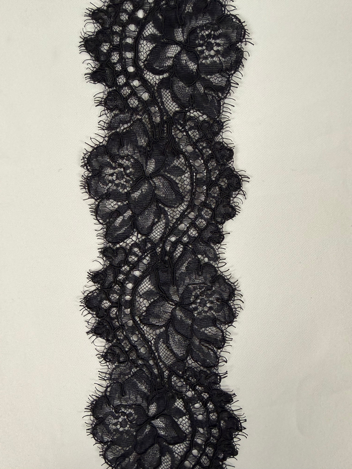Black Corded Edging - T554