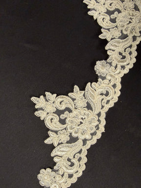 Ivory Corded Lace Trim - T803
