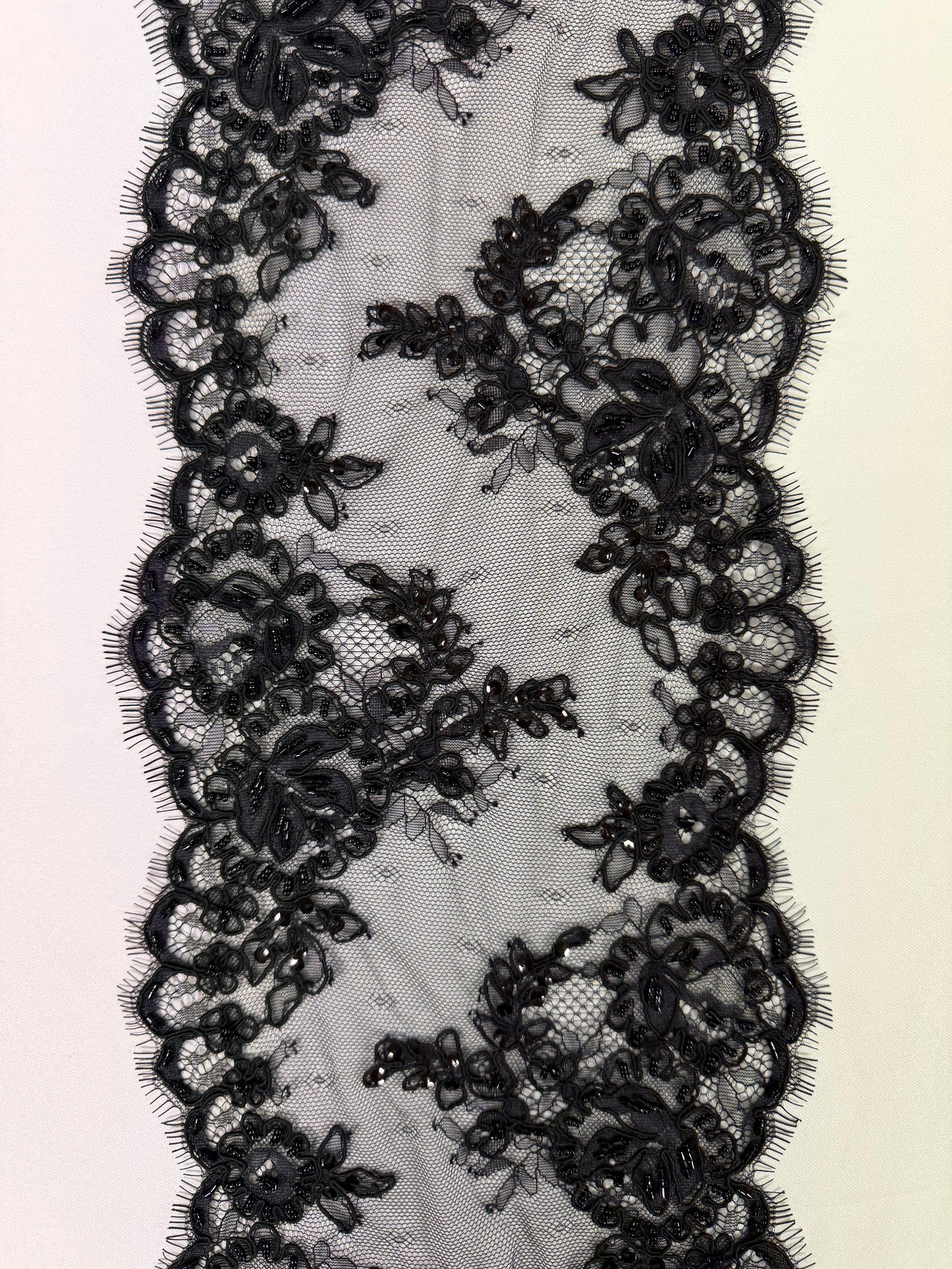 Black Corded Beaded Edging - T682