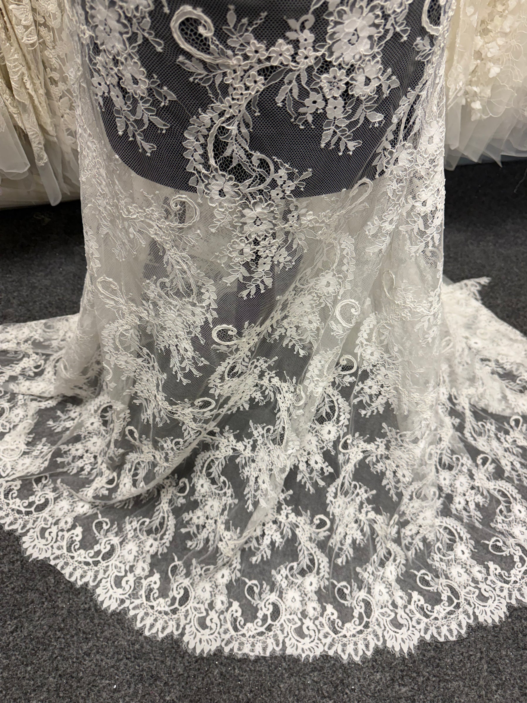 Antique Rose Corded Lace - LA7008