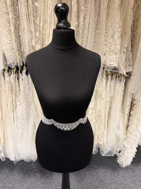 Ivory French Lace Edging - T595