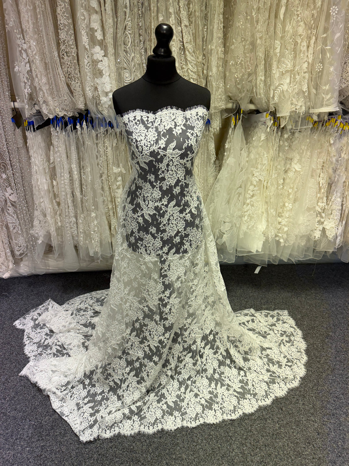 Ivory Corded Lace - Jovi