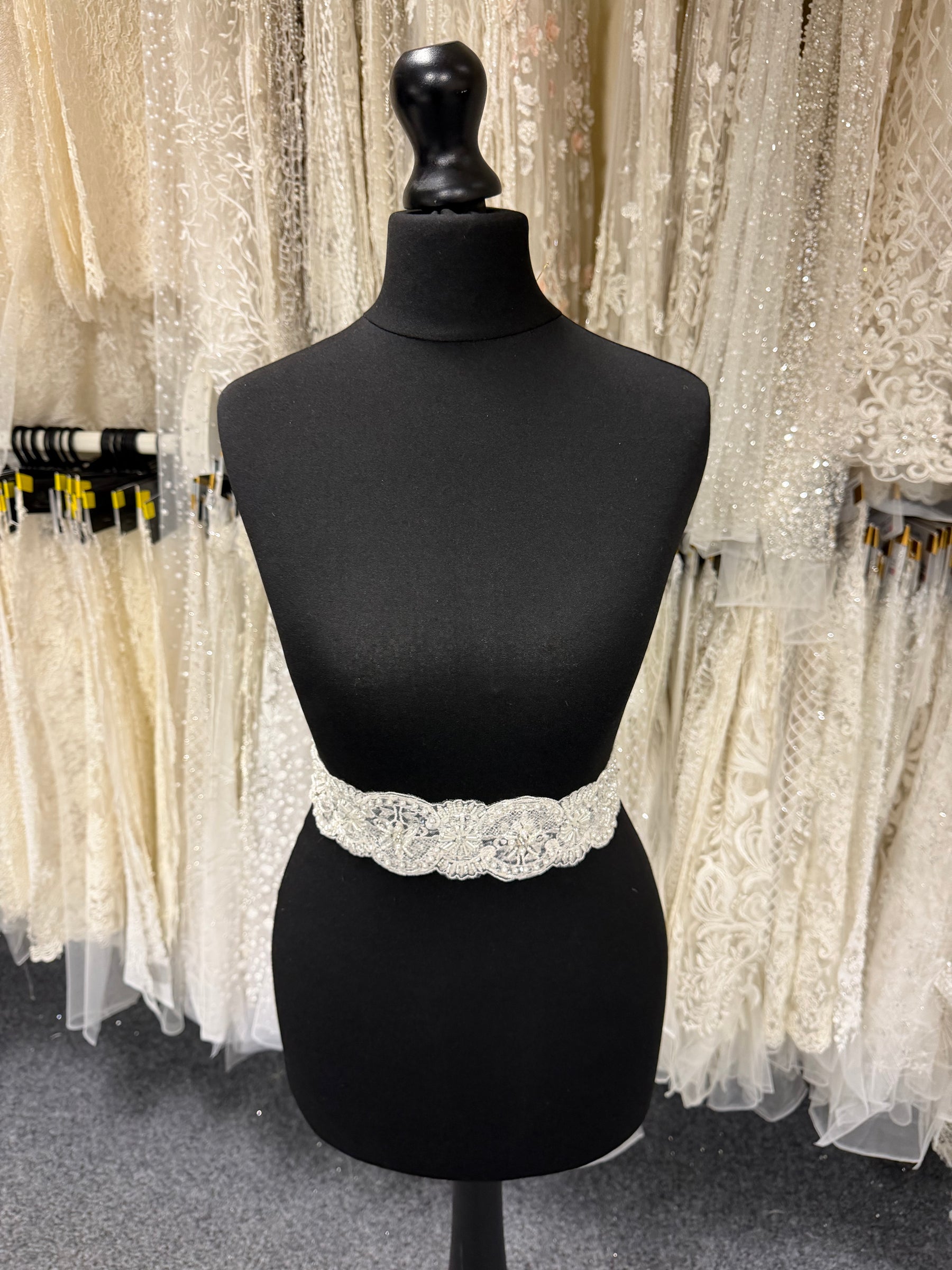 Ivory/Crystal 3D Crystal Beaded Sequin Edging - T472