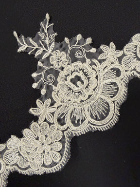 Ivory Corded Edging - T575