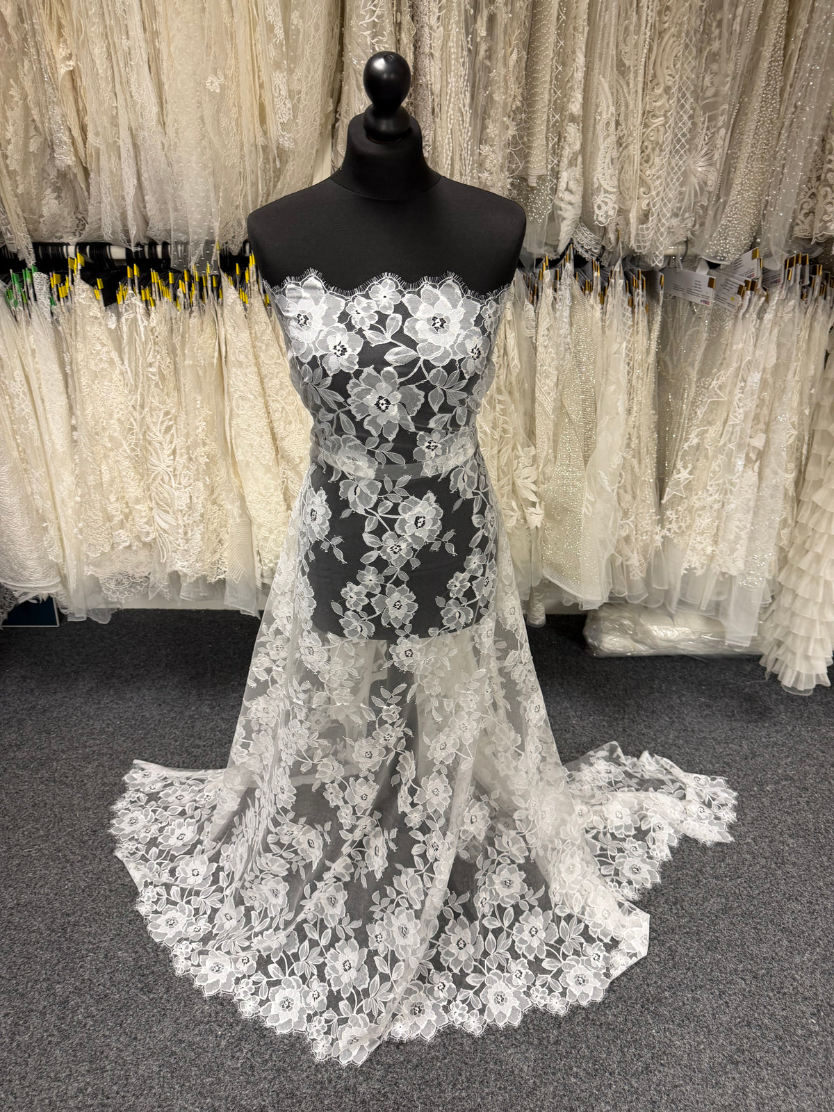 Ivory Raschel Lace - Kash