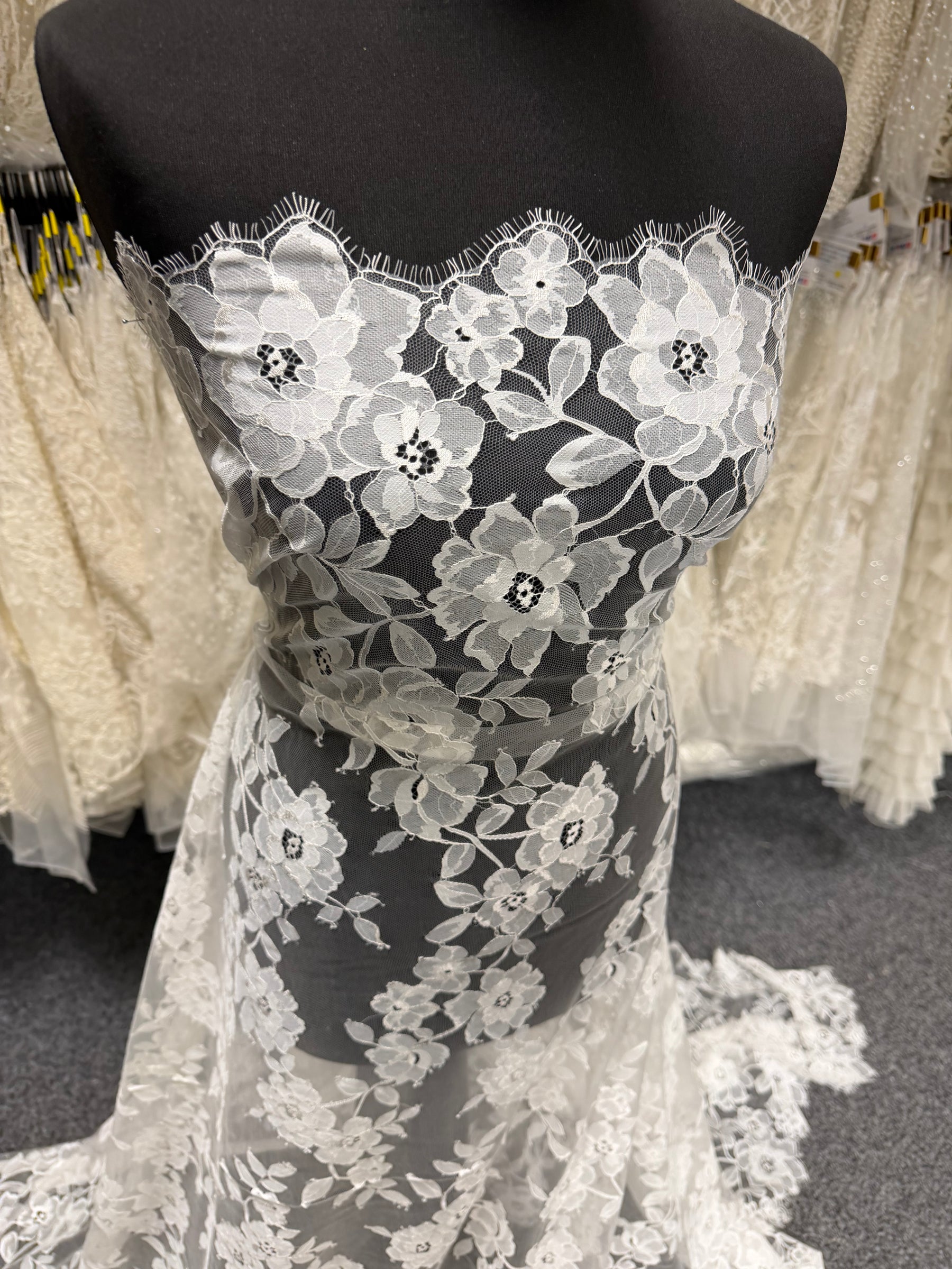 Ivory Raschel Lace - Kash